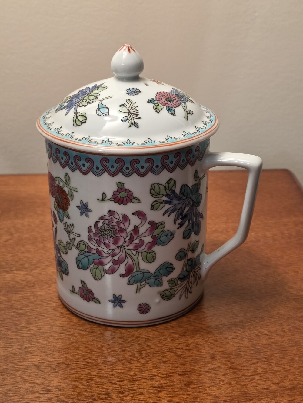 Chinese Porcelain Mug